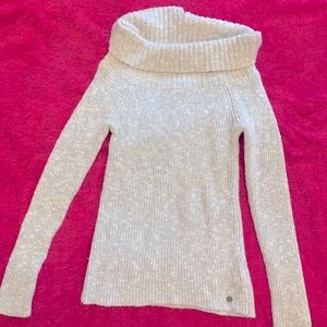 Hollister Off the shoulder Sweater